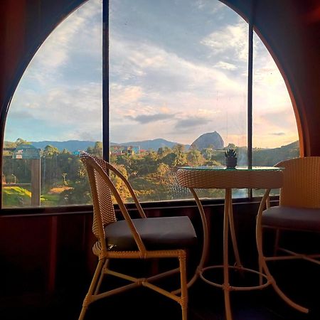 Glamping The Mountain Hotel Guatape Ngoại thất bức ảnh