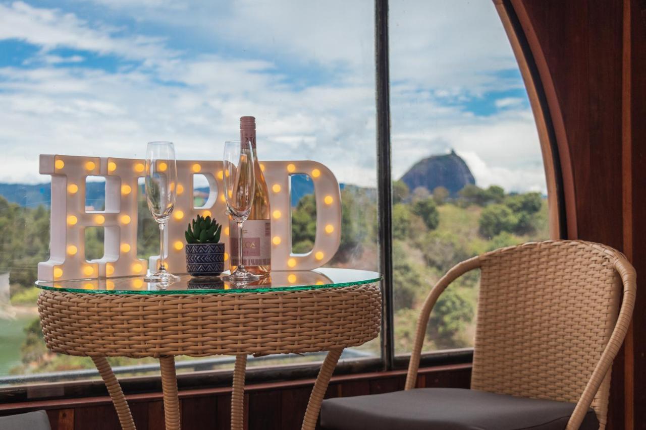 Glamping The Mountain Hotel Guatape Ngoại thất bức ảnh