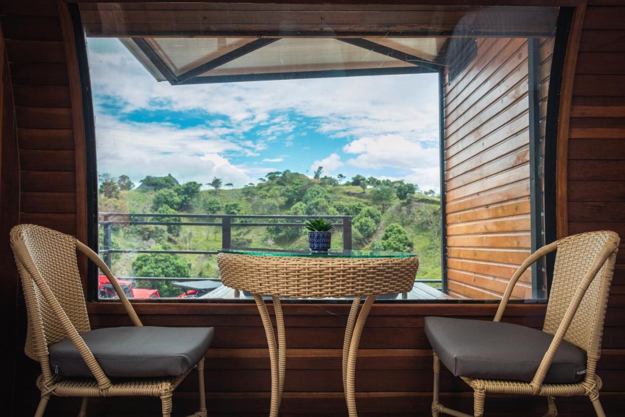 Glamping The Mountain Hotel Guatape Ngoại thất bức ảnh