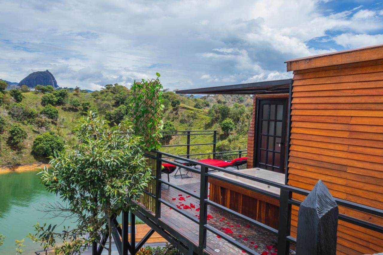 Glamping The Mountain Hotel Guatape Ngoại thất bức ảnh