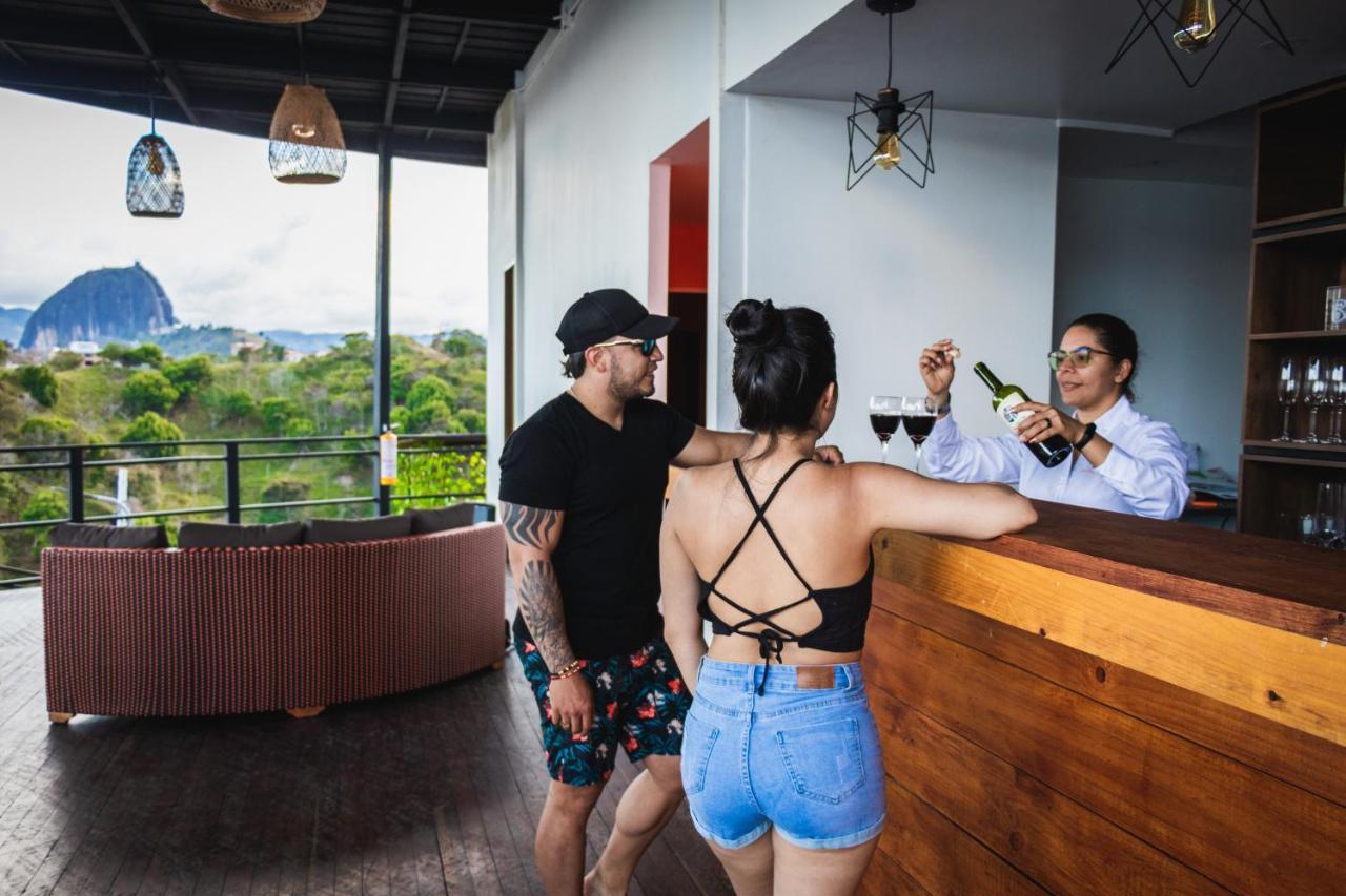 Glamping The Mountain Hotel Guatape Ngoại thất bức ảnh