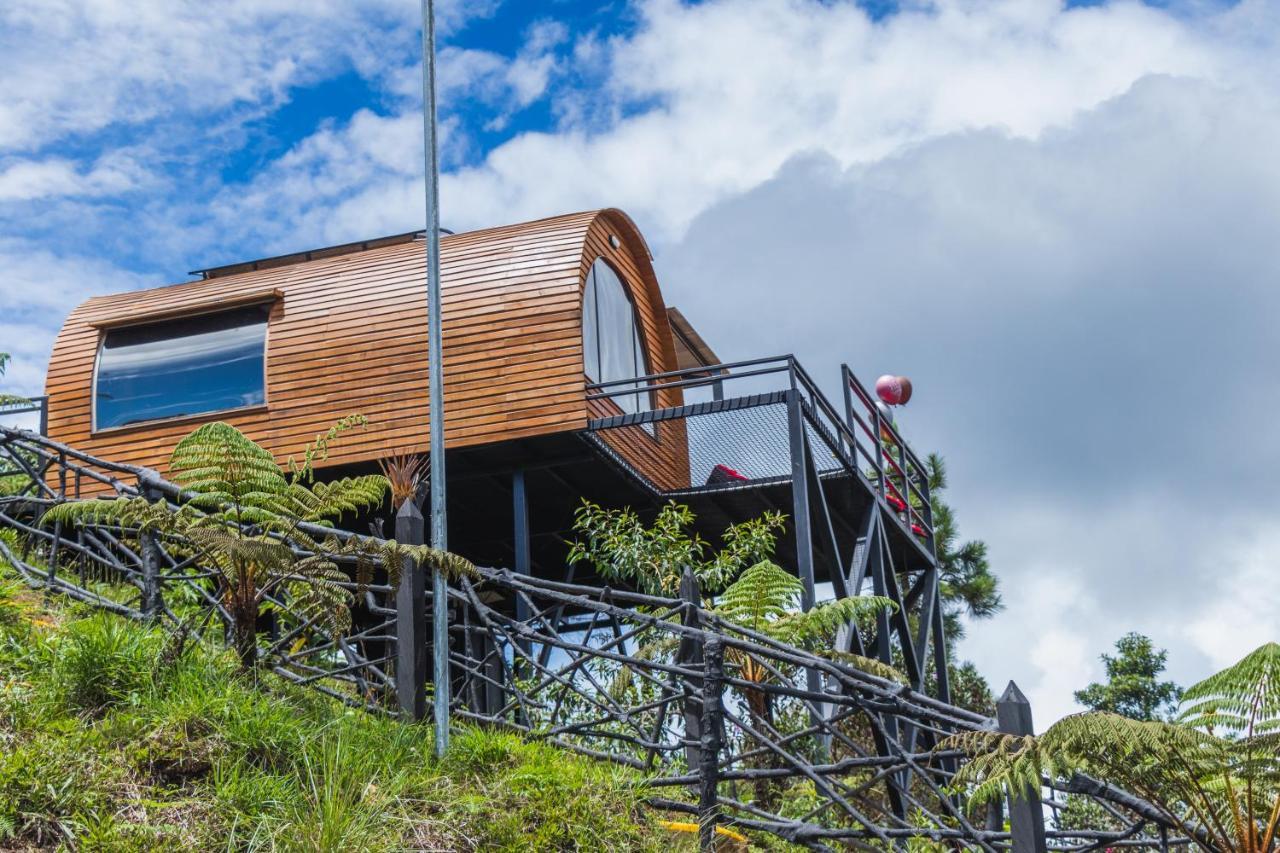 Glamping The Mountain Hotel Guatape Ngoại thất bức ảnh