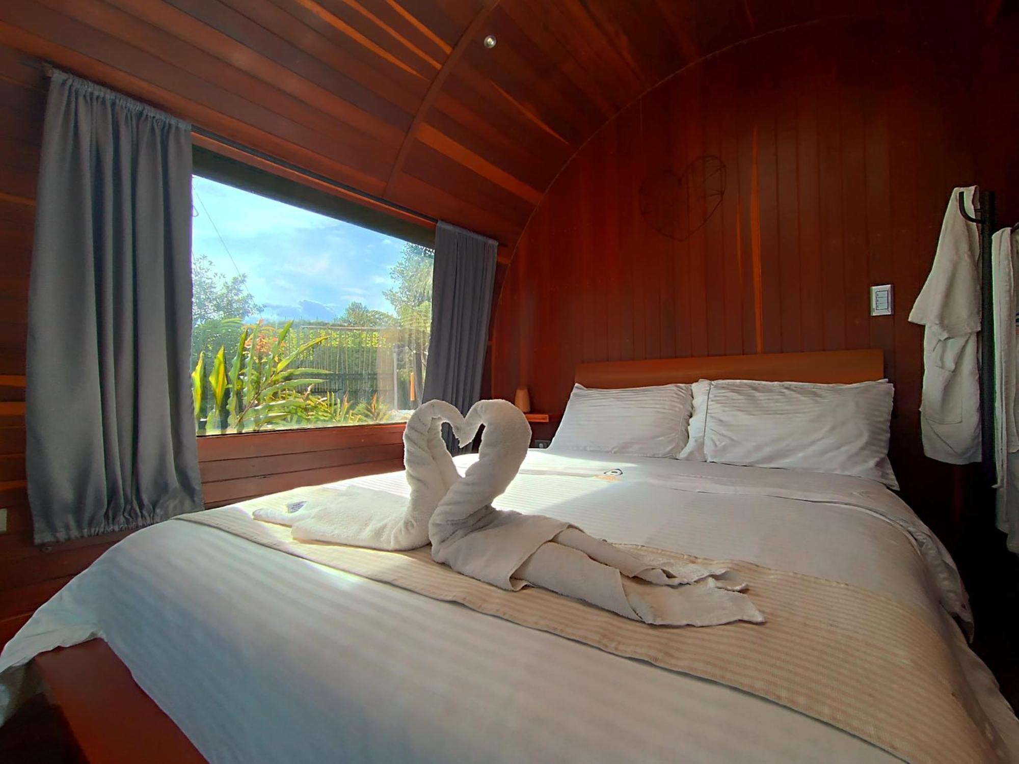 Glamping The Mountain Hotel Guatape Ngoại thất bức ảnh