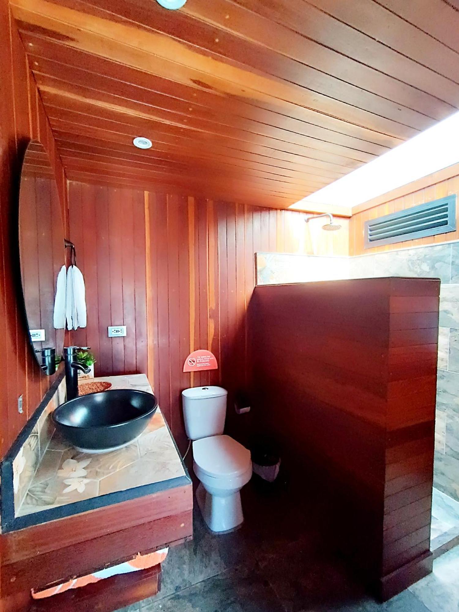 Glamping The Mountain Hotel Guatape Ngoại thất bức ảnh