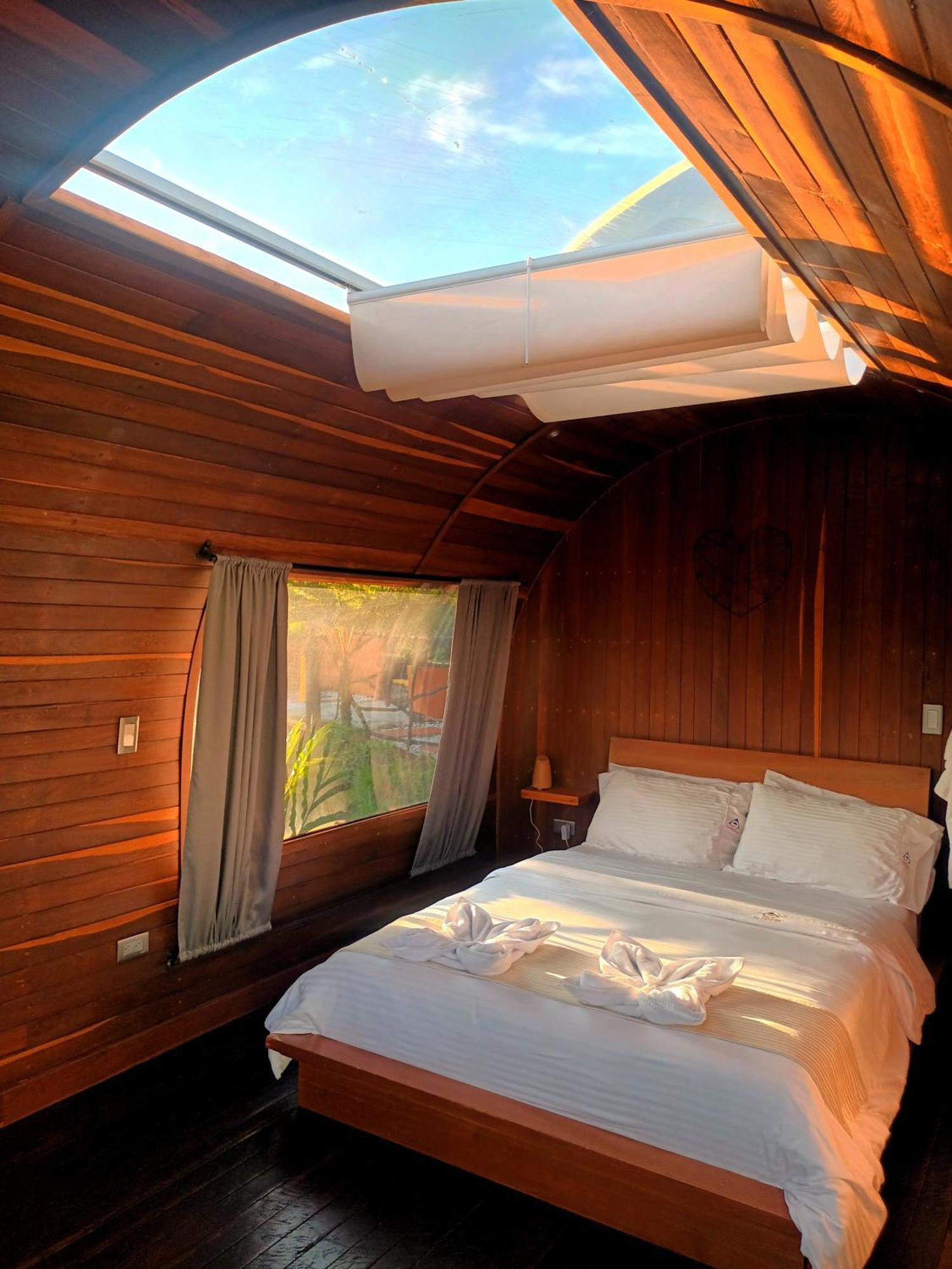 Glamping The Mountain Hotel Guatape Ngoại thất bức ảnh