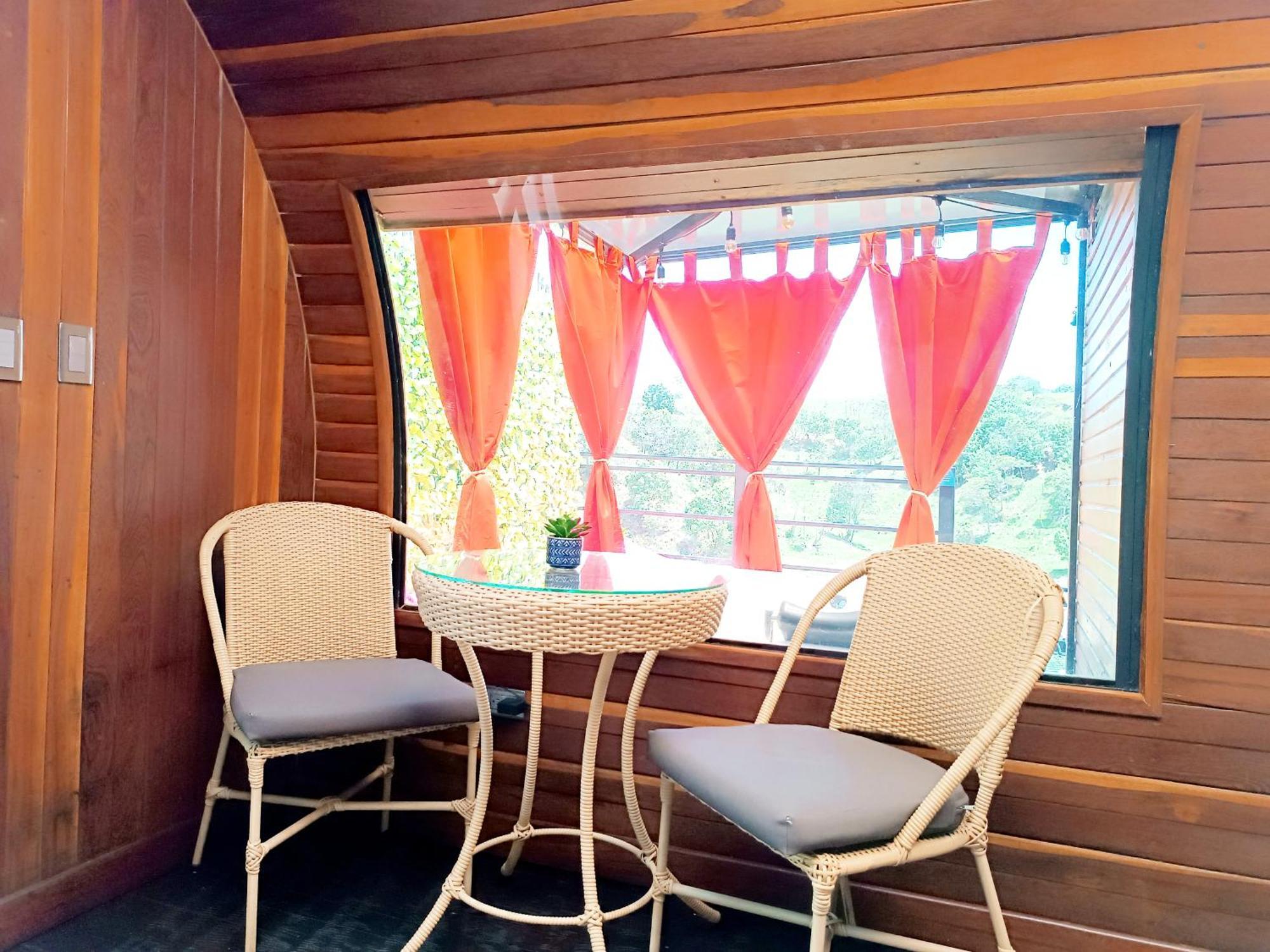 Glamping The Mountain Hotel Guatape Ngoại thất bức ảnh