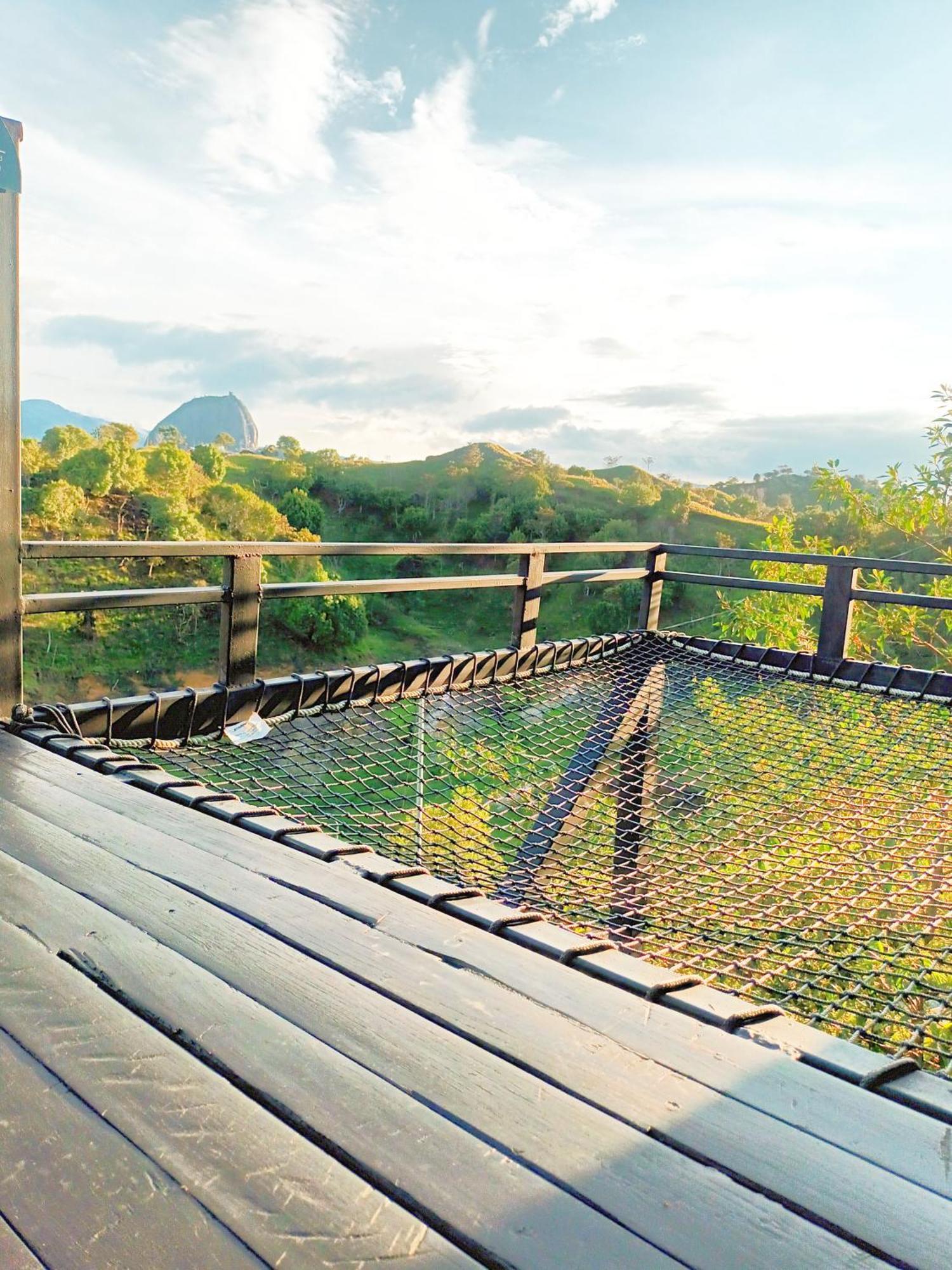 Glamping The Mountain Hotel Guatape Ngoại thất bức ảnh
