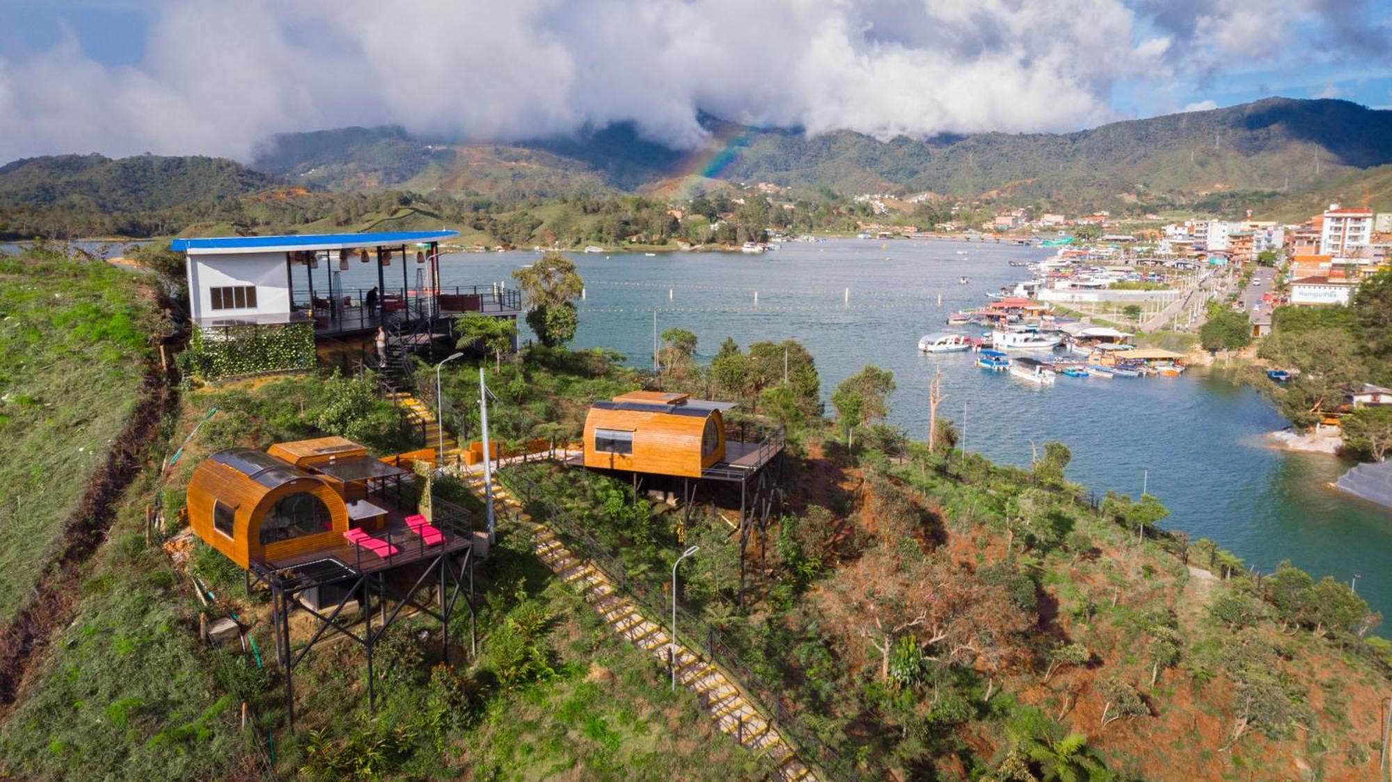Glamping The Mountain Hotel Guatape Ngoại thất bức ảnh